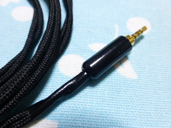 切り込み入り MMCX KPPV-SW 13/0.08x2C 八芯 2.5mm4極 (カスタム対応