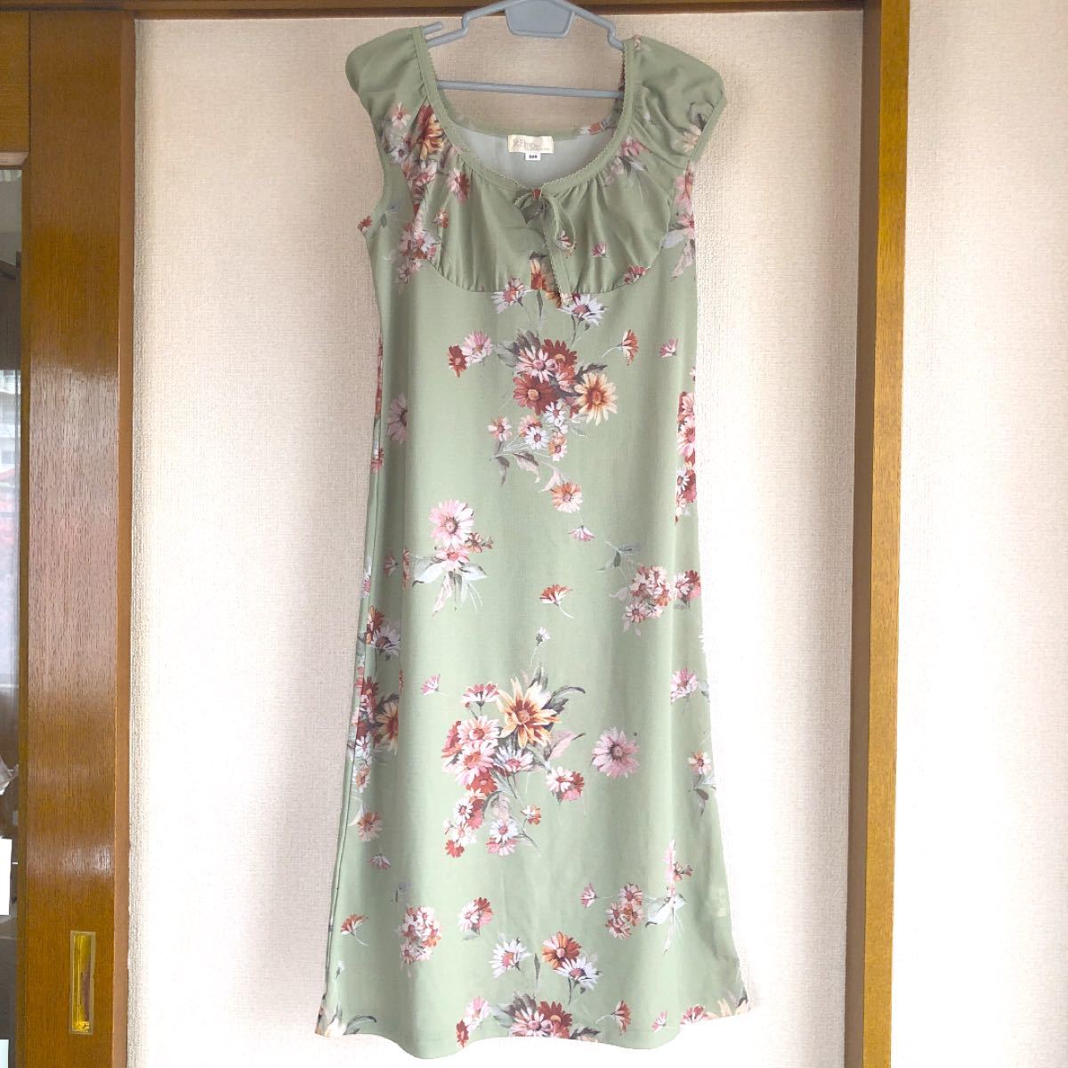 Paypayフリマ 花柄 ロングワンピース 緑 グリーン 昭和 レトロ Used 古着 ロキエ ワンピース 日本製 Paypayフリマ 花柄 ロングワンピース 緑 グリーン 昭和 レトロ Used 古着 ロキエ ワンピース 日本製