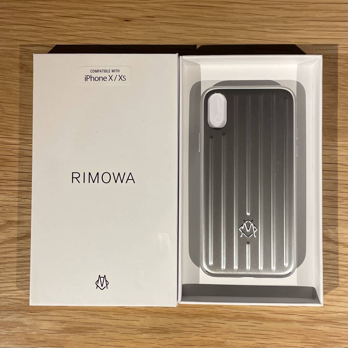 Rimowa アルミニウム Iphone X Xs ケース リモワ Iphone Xs用 売買されたオークション情報 Yahooの商品情報をアーカイブ公開 オークファン Aucfan Com Rimowa アルミニウム Iphone X Xs ケース リモワ Iphone Xs用 売買されたオークション情報 Yahooの商品情報をアーカイブ公開 オークファン Aucfan Com