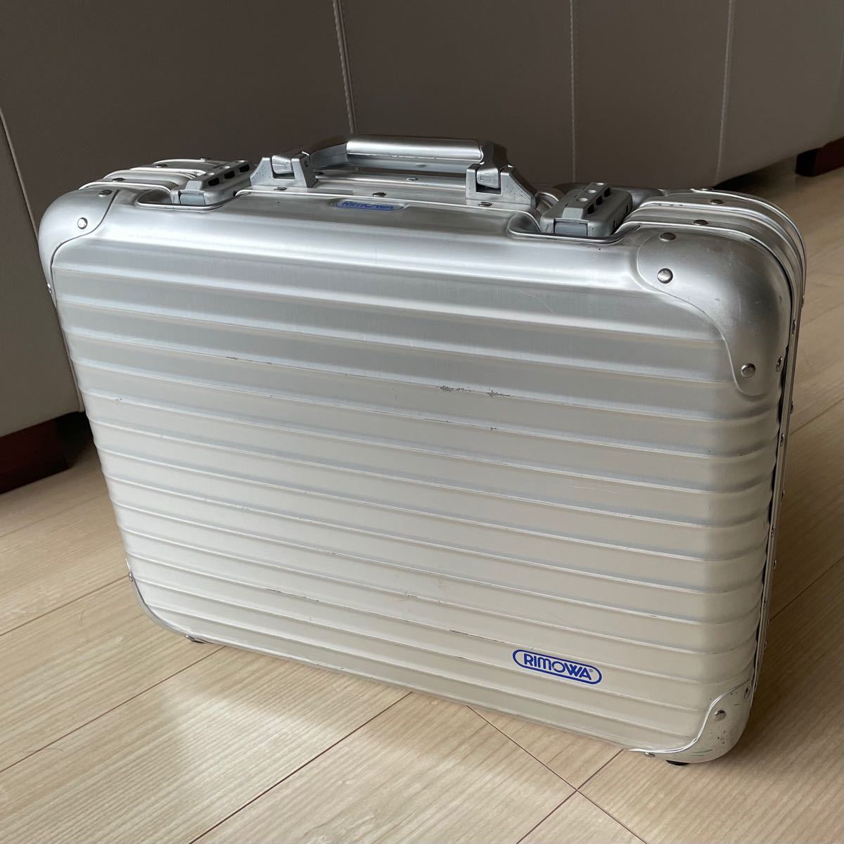 リモワ　RIMOWA トパーズ　アタッシュケース