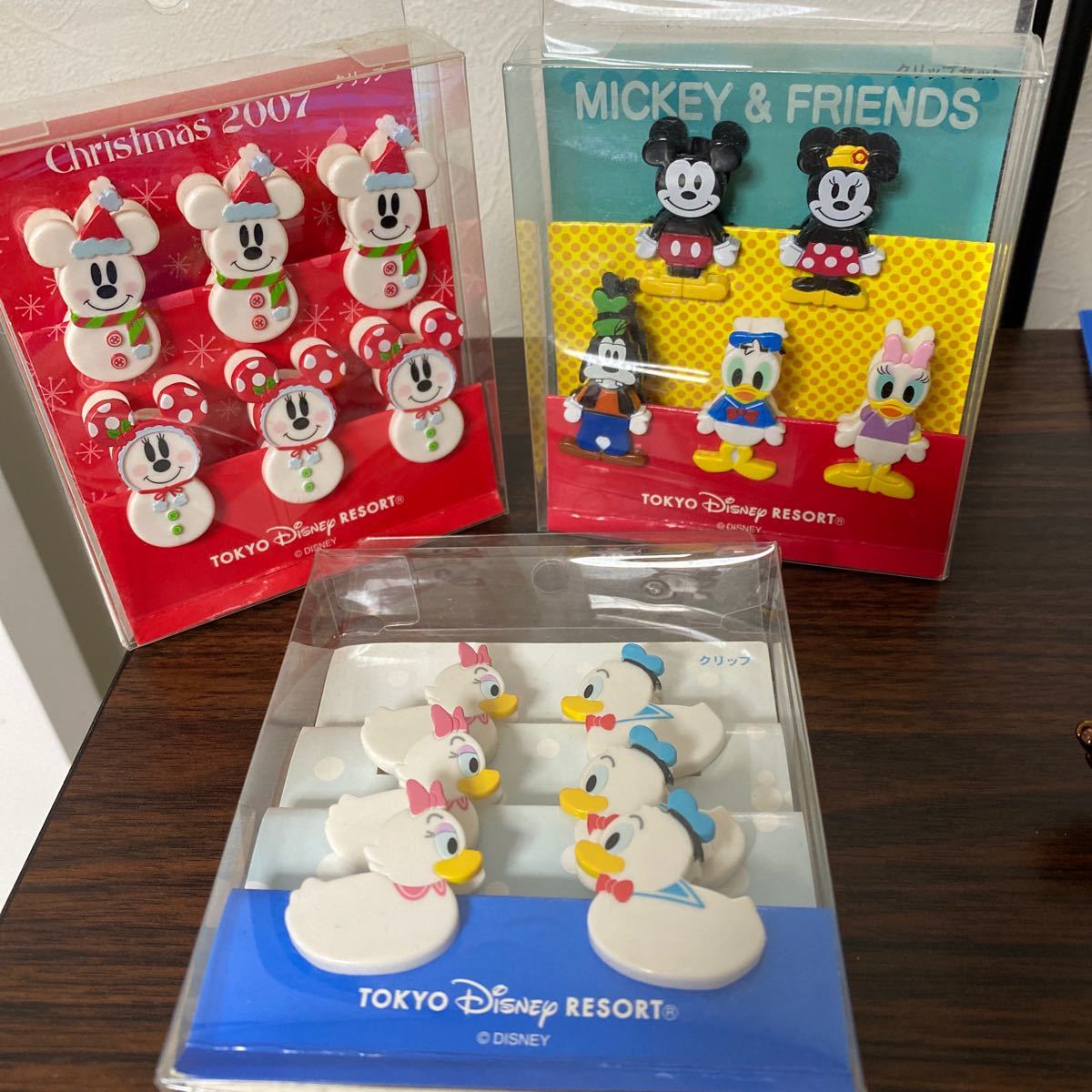 Paypayフリマ ディズニーリゾート クリップセット 3つ Tdr ミッキーミニー ドナルドデイジー クリスマス スノースノー Tdl