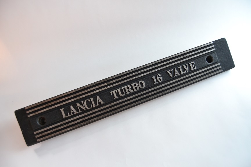  Lancia Delta plug cover genuine products 155Q4 also possible to use.