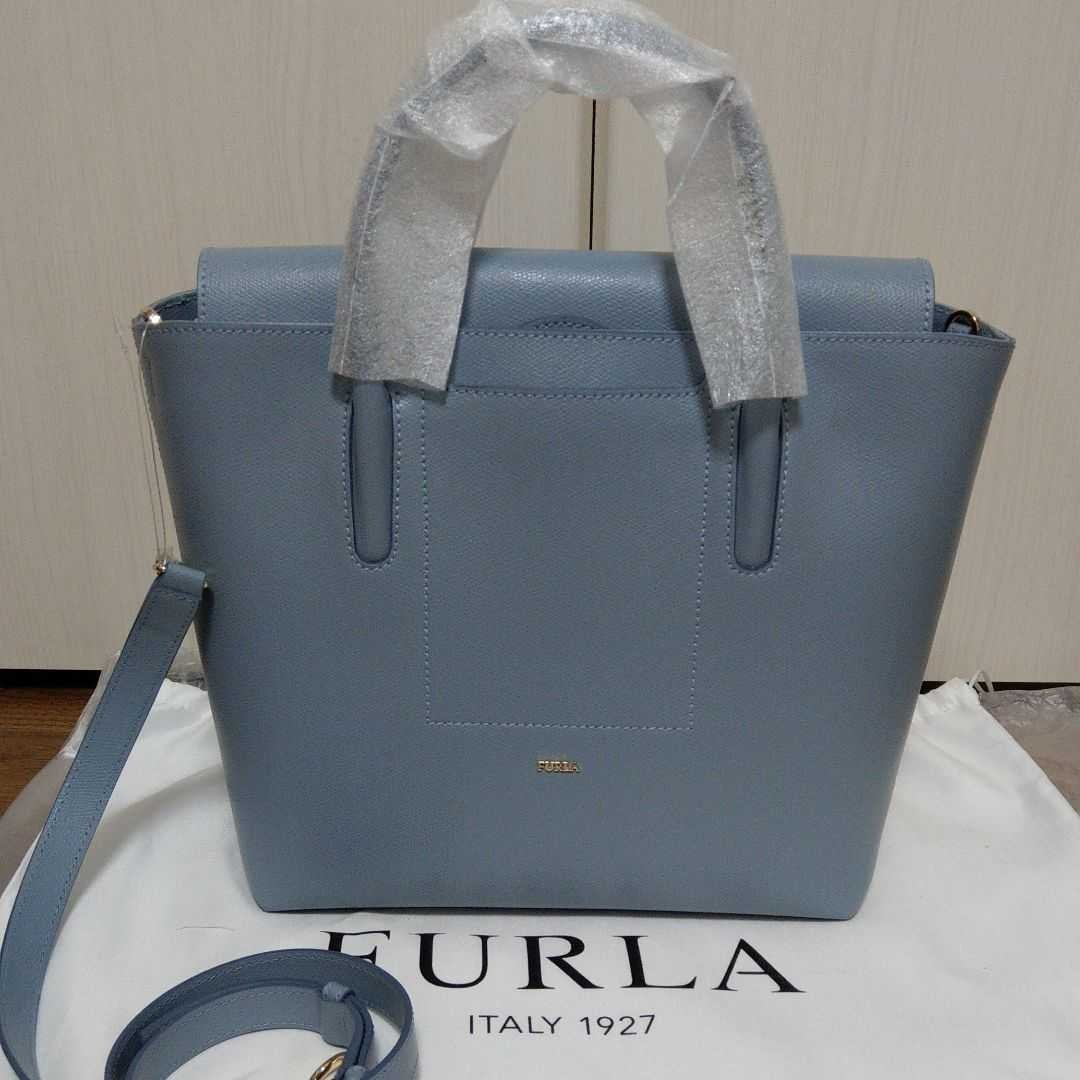 【新品】フルラ ハンドバッグ ショルダーバッグ アストリッド Mサイズ 水色