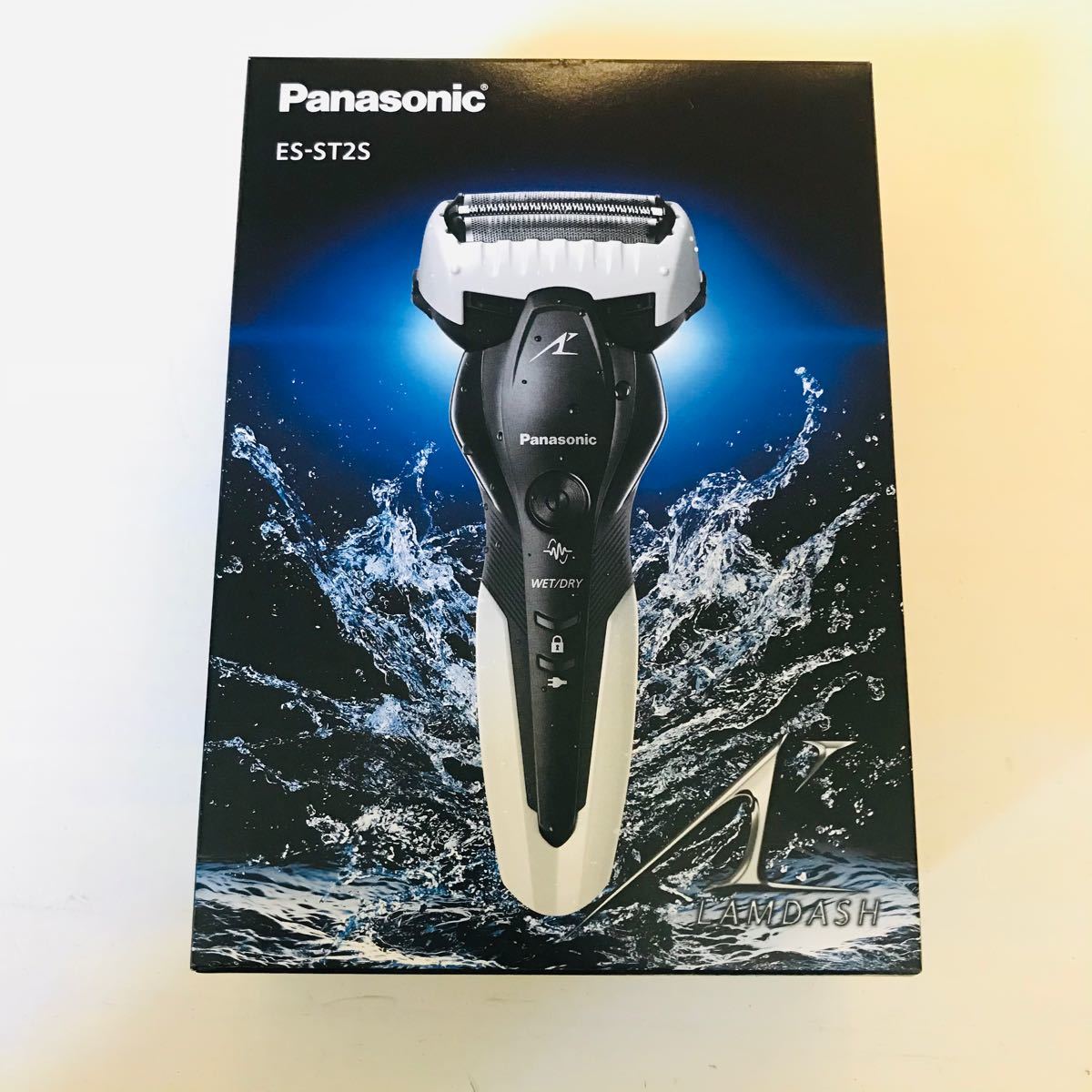 【新品未使用】Panasonic ラムダッシュ ES-ST2S-W（白）リニアシェーバー　ホワイト　送料無料