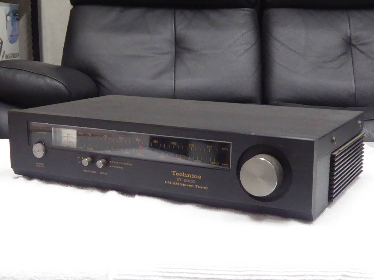 .*'**Technics Technics ST-2300 tuner :*:*'**