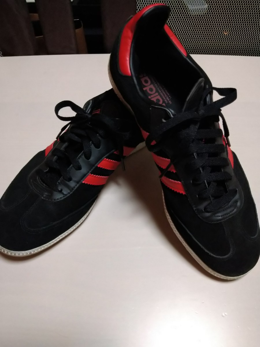 アディダス・adidasスニーカー カッコイイ赤黒|Yahoo!フリマ アディダス・adidasスニーカー カッコイイ赤黒|Yahoo!フリマ