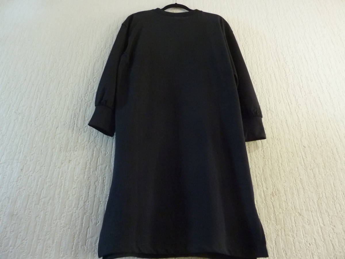 ** long tunic One-piece * front character . entering * black color * lady's size S(M size average .. size )* new goods unused tag attaching **