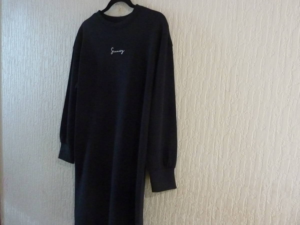 ** long tunic One-piece * front character . entering * black color * lady's size S(M size average .. size )* new goods unused tag attaching **
