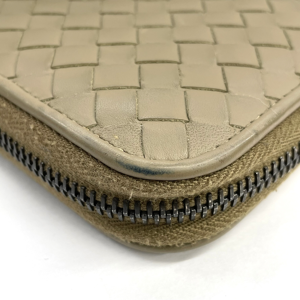 【中古】BOTTEGA VENETA ボッテガヴェネタ 長財布 ラウンドファスナー　イントレチャートレザー　ベージュ レディース　メンズ_画像8