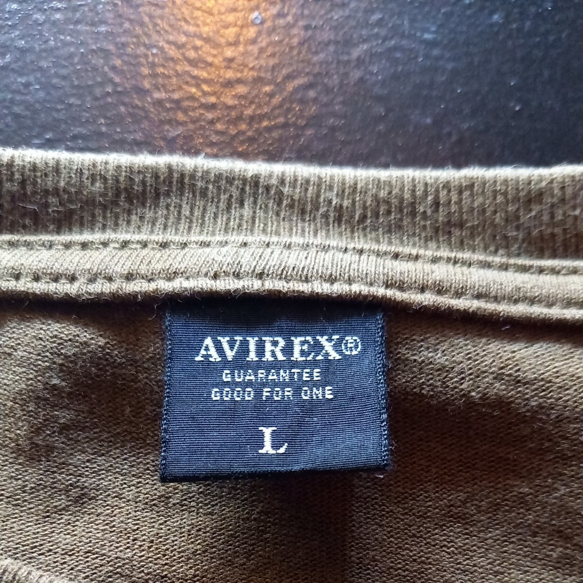 AVIREX 長袖Tシャツ 使用頻度ごく僅か