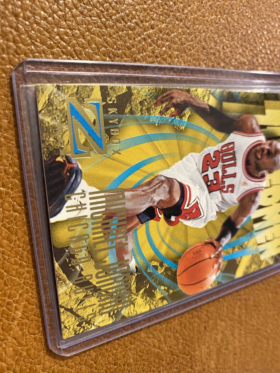 Michael Jordan 1997 Skybox z force Zuperman #179 Chicago Bulls NBA マイケル・ジョーダン NBAカード シカゴ・ブルズ_画像3