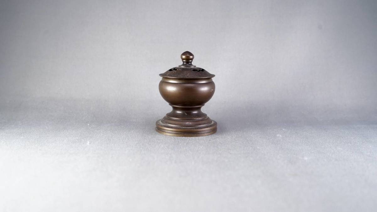 71-銅製品 香炉 置物 古賞物 古美術 古玩 アンティーク サイズ：4cmx6.1cm_画像1