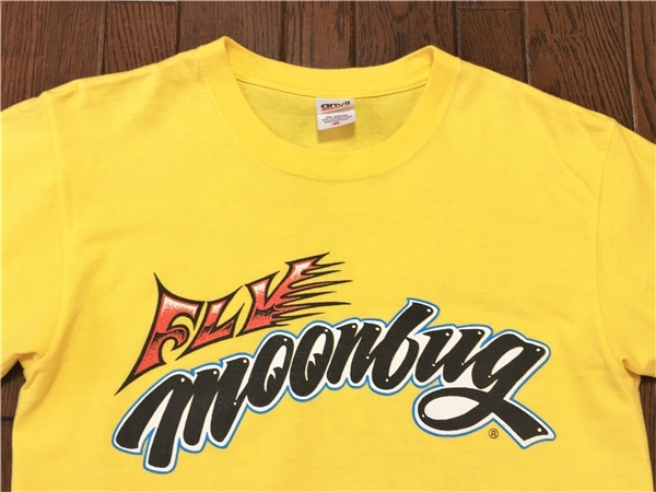 FLY MOONBUG ムーンバグ フォルクスワーゲン Tシャツ M 黄色 イエロー MOON ムーン ビートル レース_画像2