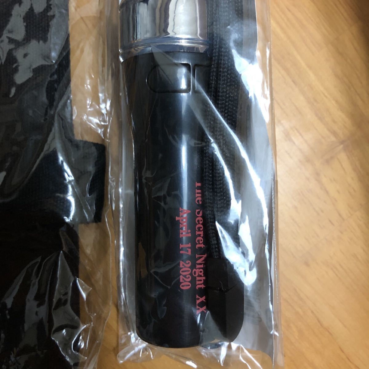 名探偵コナン 緋色の弾丸 シークレットナイト 舞台挨拶 赤井秀一 永遠の不在証明 缶バッジ トートバッグ ポストカード 当選品