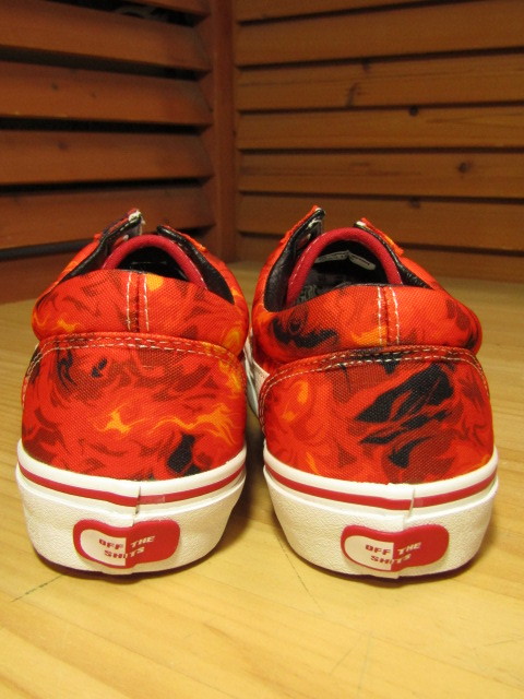 Y送料無料△654未使用品【REVENGE × STORM リベンジ ストーム】箱付 ALL RED FLAME スニーカー レッド SIZE US 8_画像3