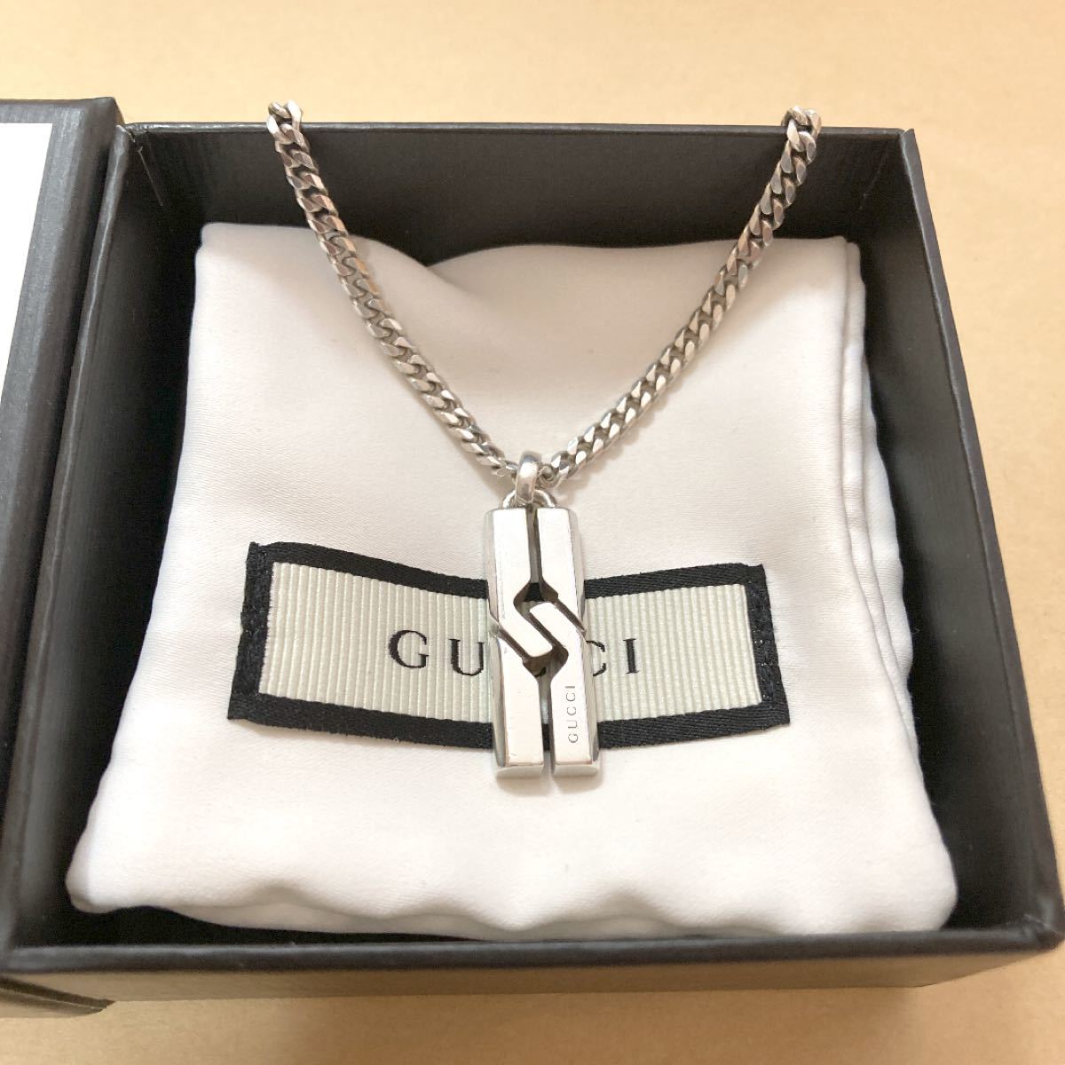 GUCCI ノット インフィニティ ネックレス 【箱付き】|Yahoo GUCCI ノット インフィニティ ネックレス 【箱付き】|Yahoo