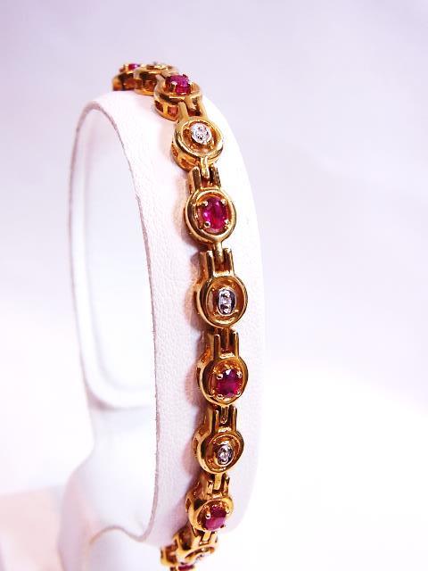 [ has been finished ]K18YG 1.54ct ruby diamond bracele arm around 16~17cm N-498