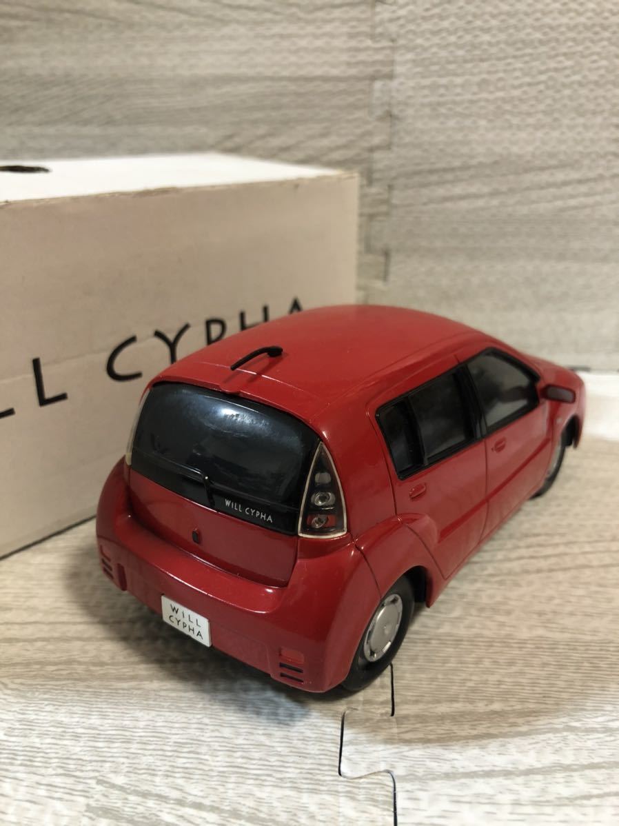 1/24 トヨタ ウィルサイファ WiLL CYPHA　カラーサンプル 非売品 ミニカー　レッド_画像2