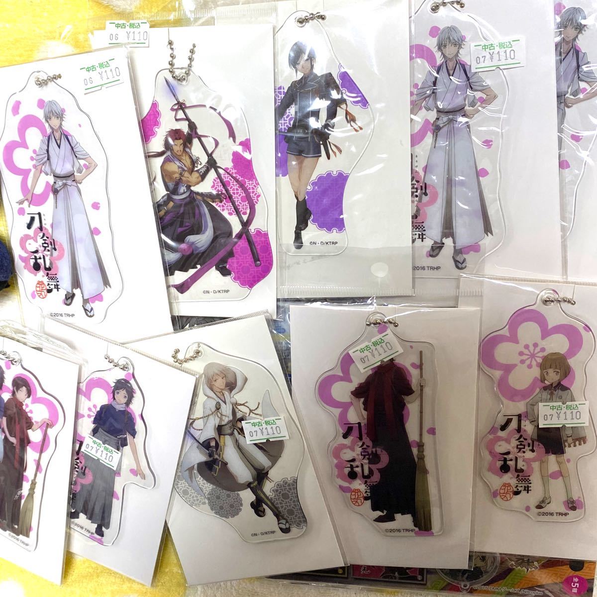 Paypayフリマ 刀剣乱舞 グッズ まとめ売り セット売り Paypayフリマ 刀剣乱舞 グッズ まとめ売り セット売り