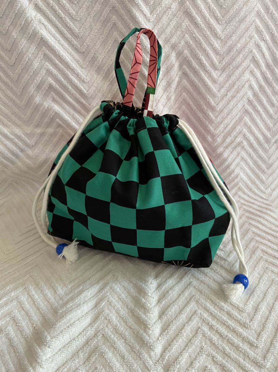 Paypayフリマ 新品 バァバのハンドメイド 市松模様 手作り 巾着袋 裏地あり マチあり お弁当袋 Paypayフリマ 新品 バァバのハンドメイド 市松模様 手作り 巾着袋 裏地あり マチあり お弁当袋