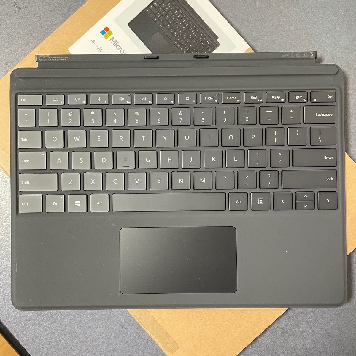 Microsoft Surface Pro X USキーボード Model 1905 QJX-00021 Microsoft Surface Pro X USキーボード Model 1905 QJX-00021