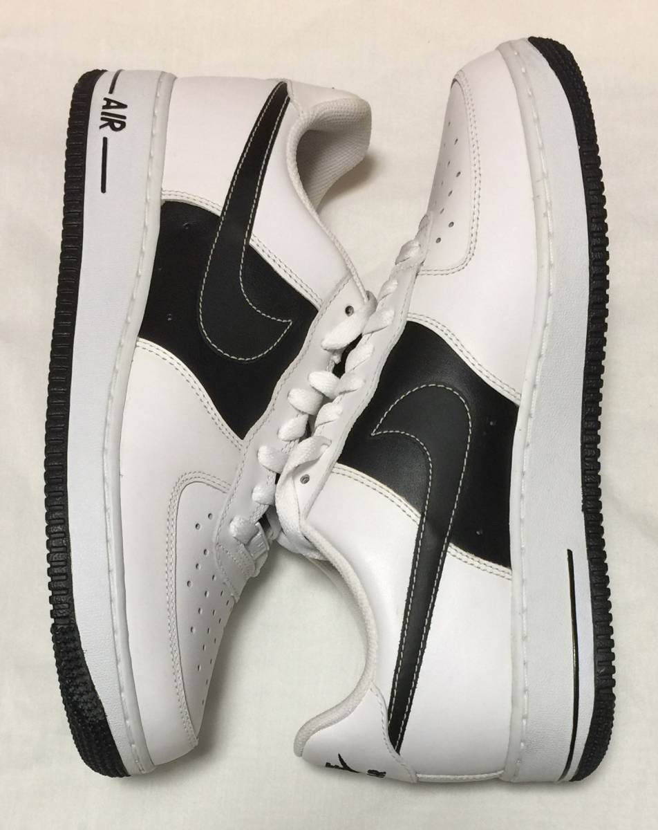 NIKE AIR FORCE 1 '07 488298-112 エアフォース1 2012年 限定 ホワイト ブラック レザー 白 黒 usa8.5 26.5 新品未使用 送料無料 希少 レア 2