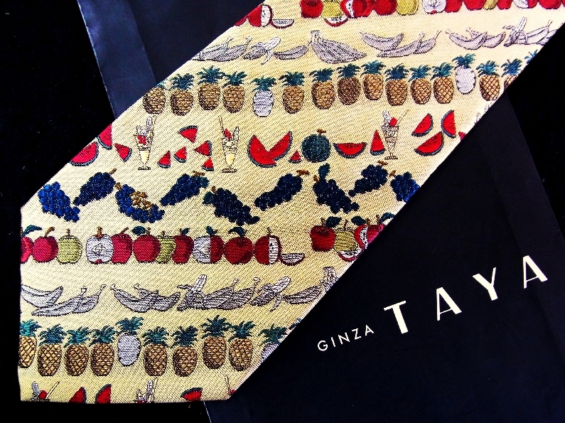 ★☆*:.*:【新品】1885 銀座の老舗ＴＡＹＡ田屋「刺繍 果物・フルーツ・スイカ・バナナ」【最高級・刺繍オーバー10】 Over10 ネクタイ