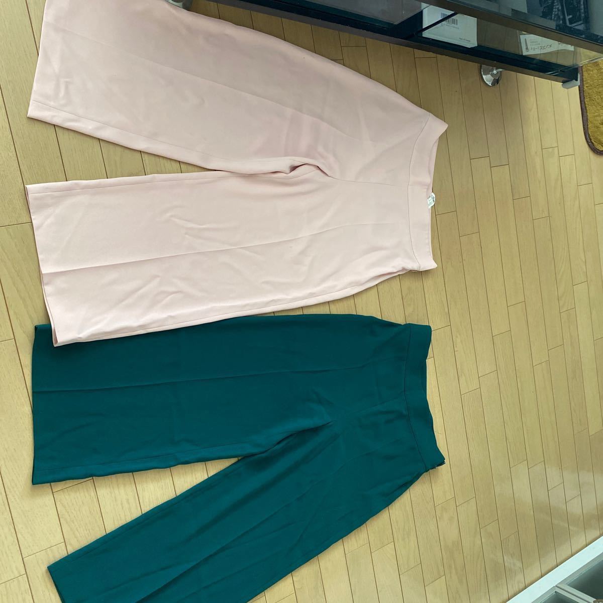 ZARA ワイドパンツ 未使用品  2着で激安　サテンスカート