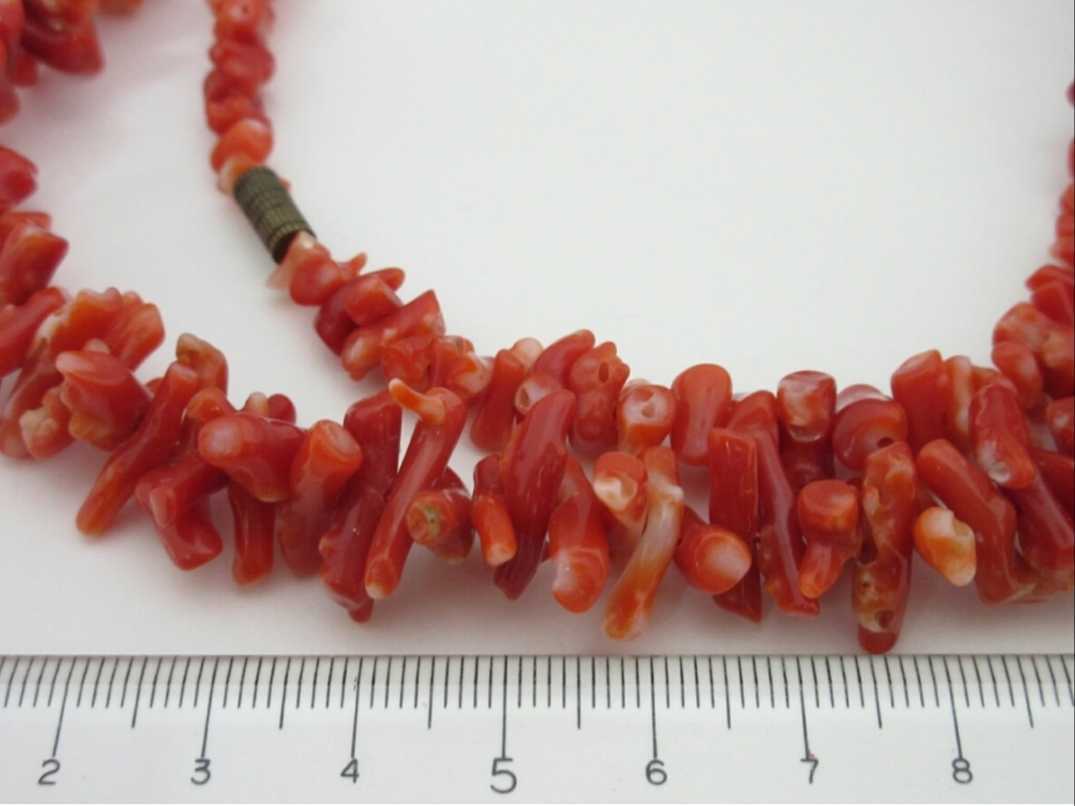 [TOP].. coral 72.1g necklace loose bracele netsuke s679.
