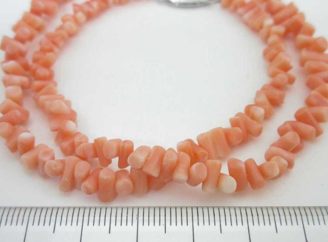 [TOP].. coral 17.3g necklace loose bracele netsuke i73.