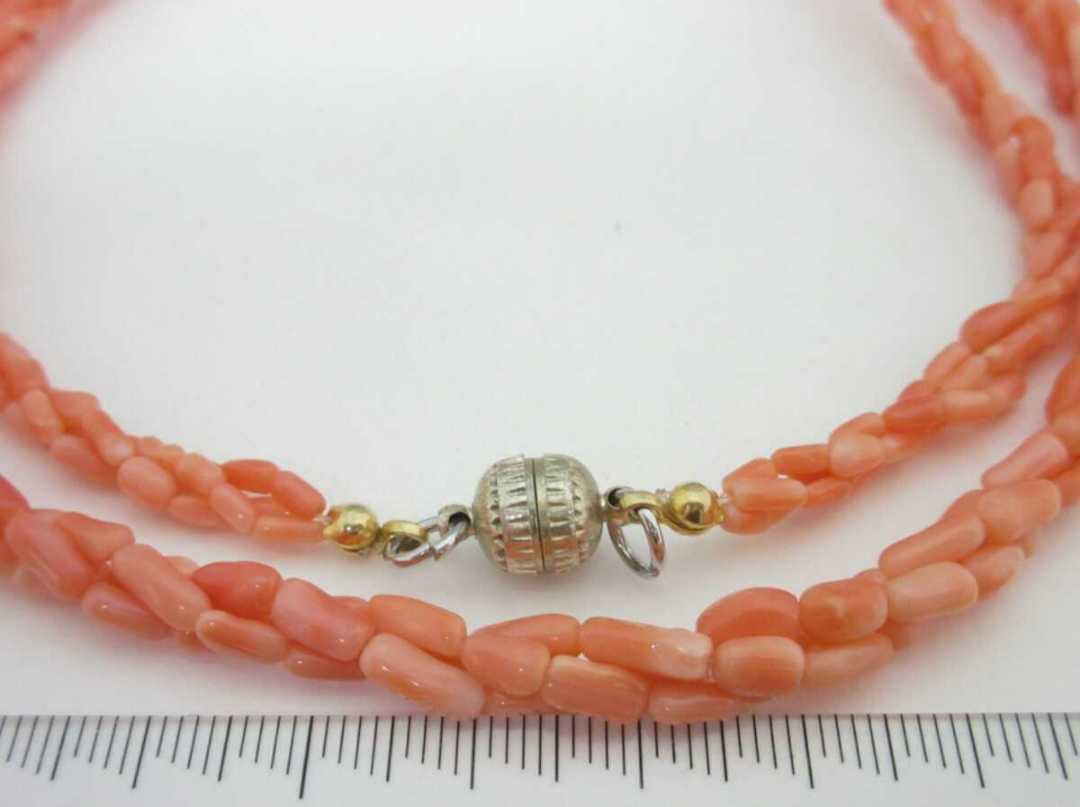 [TOP].. coral 21.5g necklace loose bracele netsuke d410.