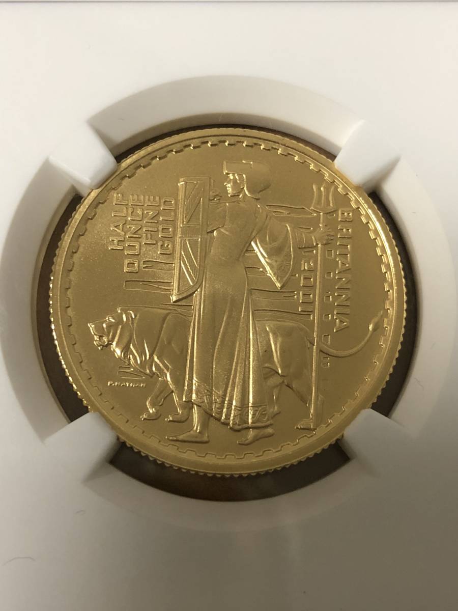 [最高鑑定・送料無料]2001年　ブリタニア　PF70ウルトラカメオ　イギリス金貨　５０ポンド_画像3