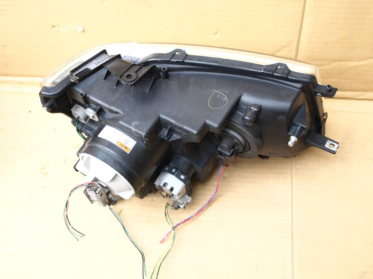 ◇ DBA-MJ22S AZワゴン カスタムスタイル MJ22S 純正 左 左側 ヘッドライト HID ASSY D2S KOITO 100-59164 MH22S スティングレー ◇210110_画像5