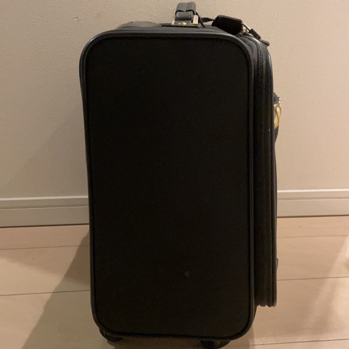 高価値 ダックス キャリーバッグ スーツケース黒 - カジュアルスーツ 