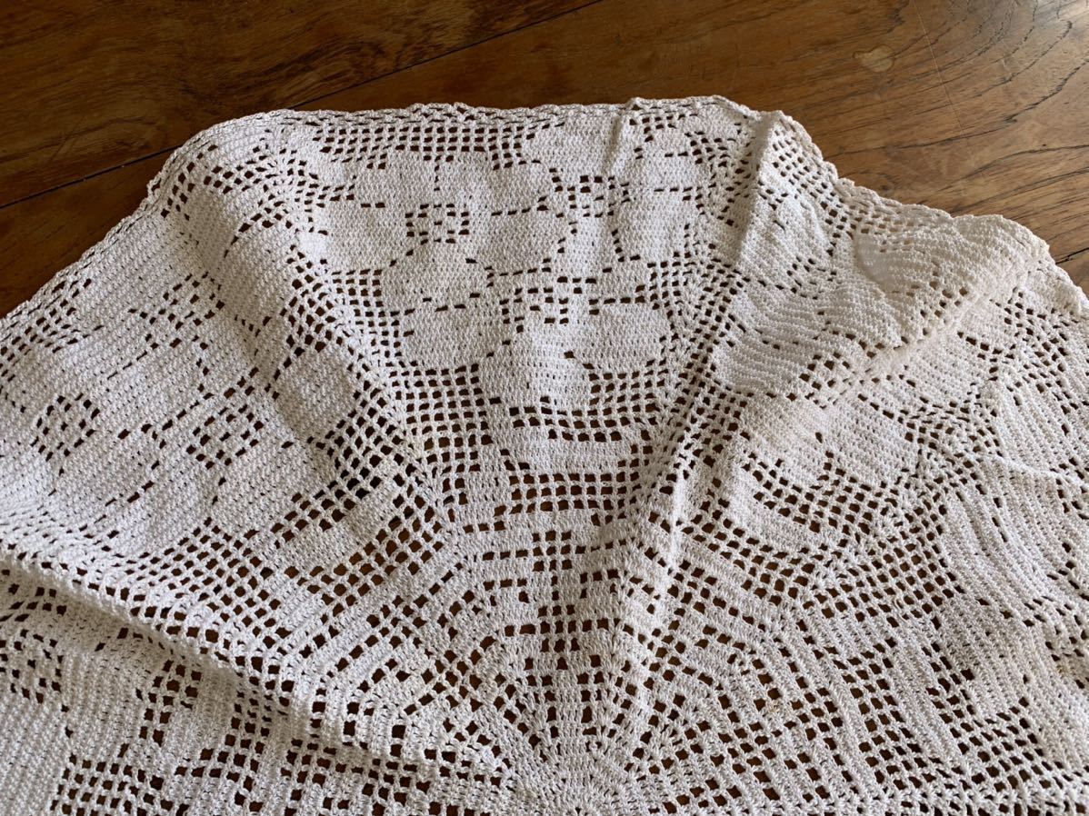  tablecloth race hand-knitted 52