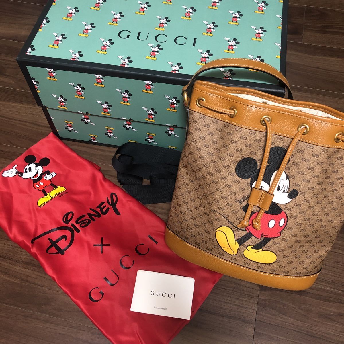 ディズニーコラボレーションの値段と価格推移は 17件の売買情報を集計したディズニーコラボレーションの価格や価値の推移データを公開 ディズニーコラボレーションの値段と価格推移は 17件の売買情報を集計したディズニーコラボレーションの価格や価値の推移データを公開
