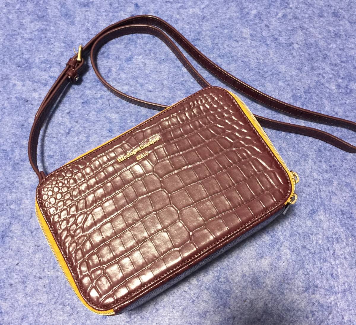 安い 【Bag】ショルダーバッグ クロコダイル型押しレザー ウォレット