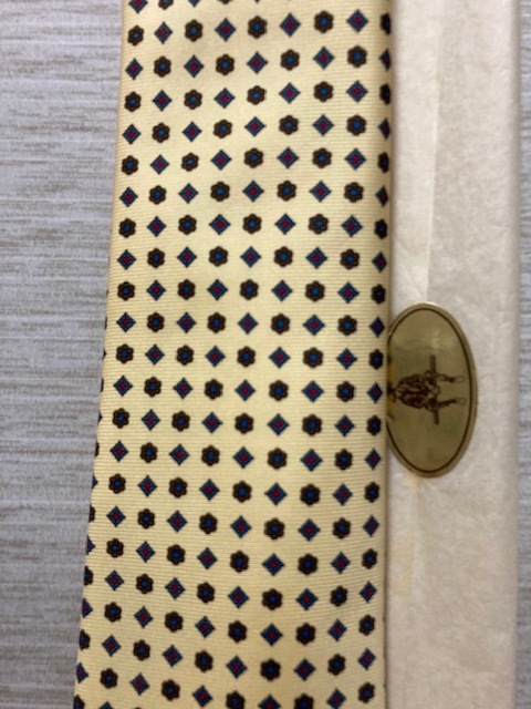  unused!!Paul Smith Paul Smith necktie yellow color group ground . small pattern ( box equipped ) large . width is 9.5 centimeter 