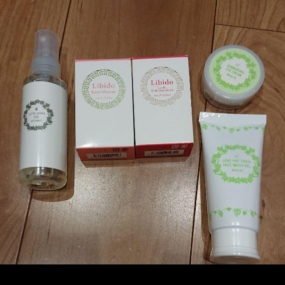 PayPayフリマ|LCラブコスメ まとめ売 まとめ購入 まとめ売り ラブコスメ 香水(女性用)