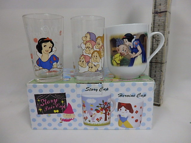 白雪姫 7人の小人 マグカップ 　物語ペア　箱にいたみ　陶器　マグ　グラス　5個　　未使用