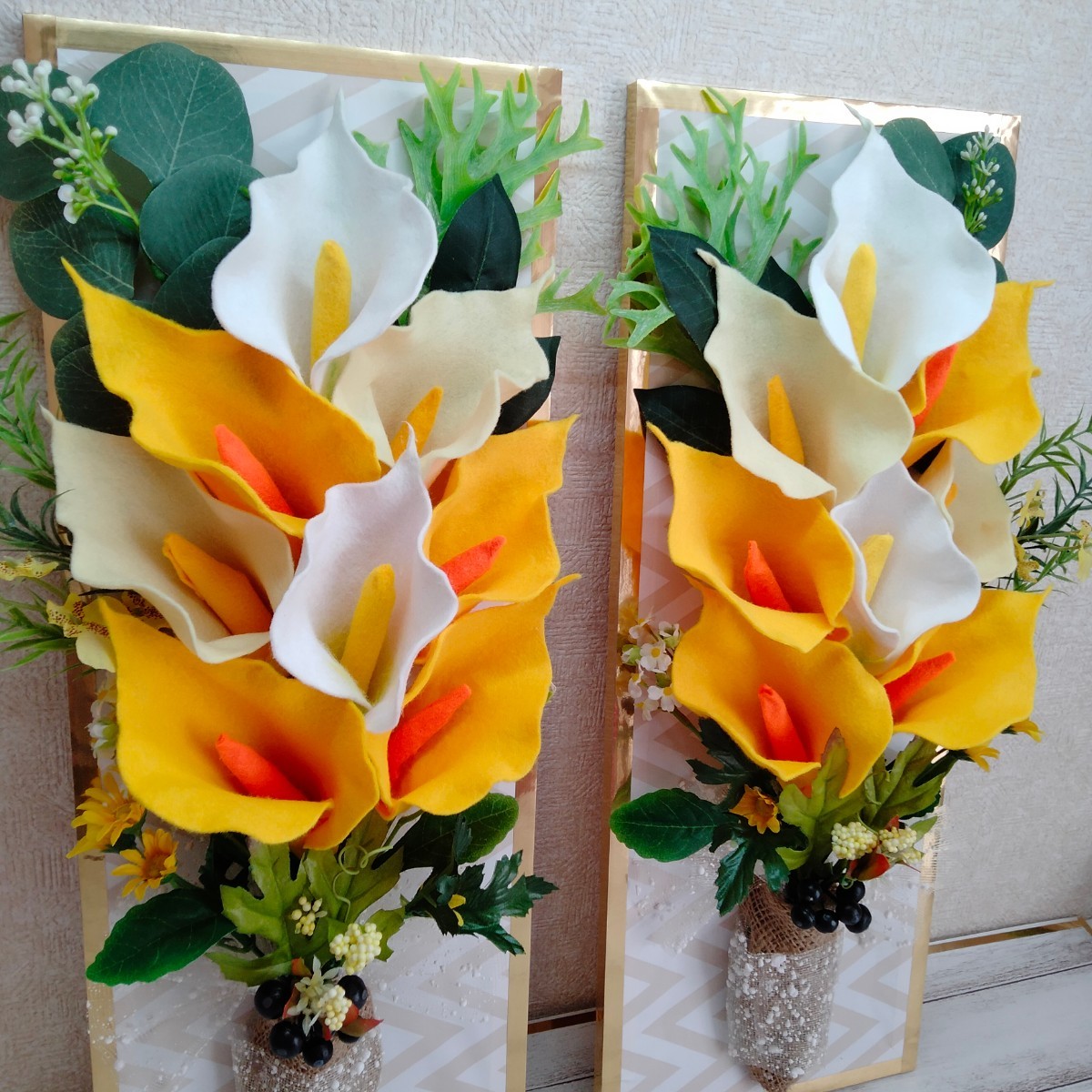 壁飾り 《豊》 ブーケ オランダカイウ 大輪カラー ゴルド ２個　フェルト フラワーリース　母の日