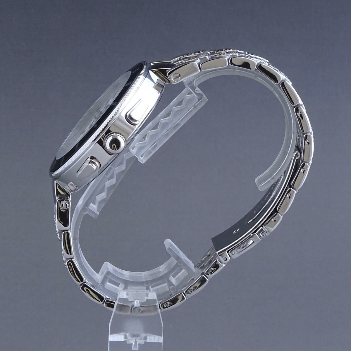 【新品即納】ヴェルサス ヴェルサーチ 高級 メンズ腕時計 クロノグラフ 44mm