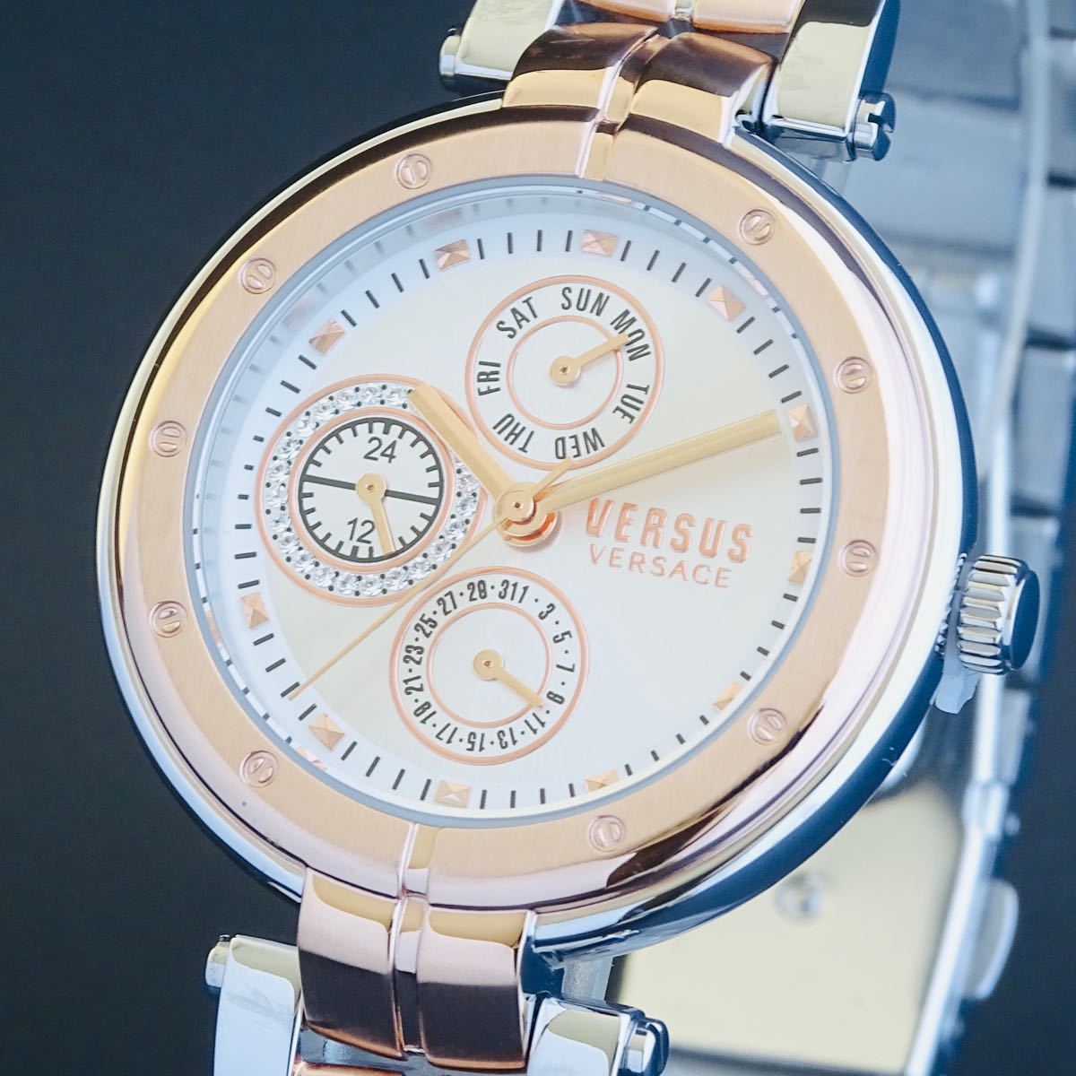 【新品即納】ヴェルサス ヴェルサーチ 高級 レディース腕時計 スワロフスキー