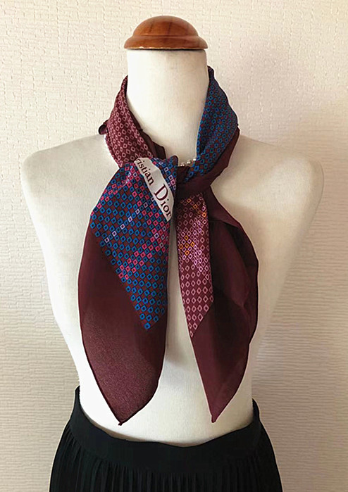 使い勝手の良い】 トロッター ロゴマフラー Dior Christian