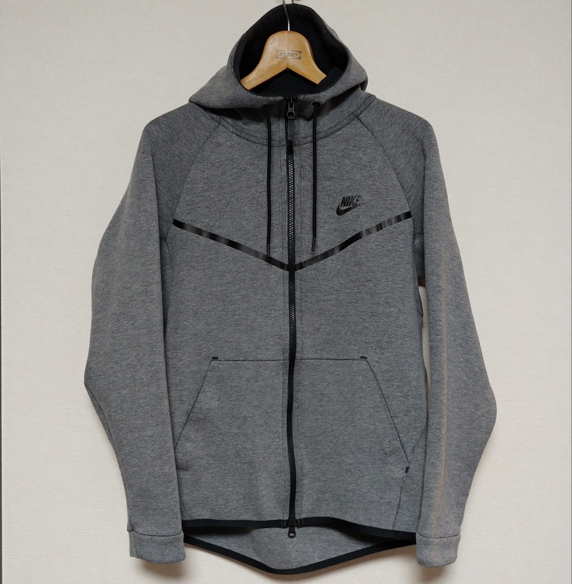 NIKE ナイキ TECH FLEECE テックフリース ウィンドランナー NIKE ナイキ TECH FLEECE テックフリース ウィンドランナー