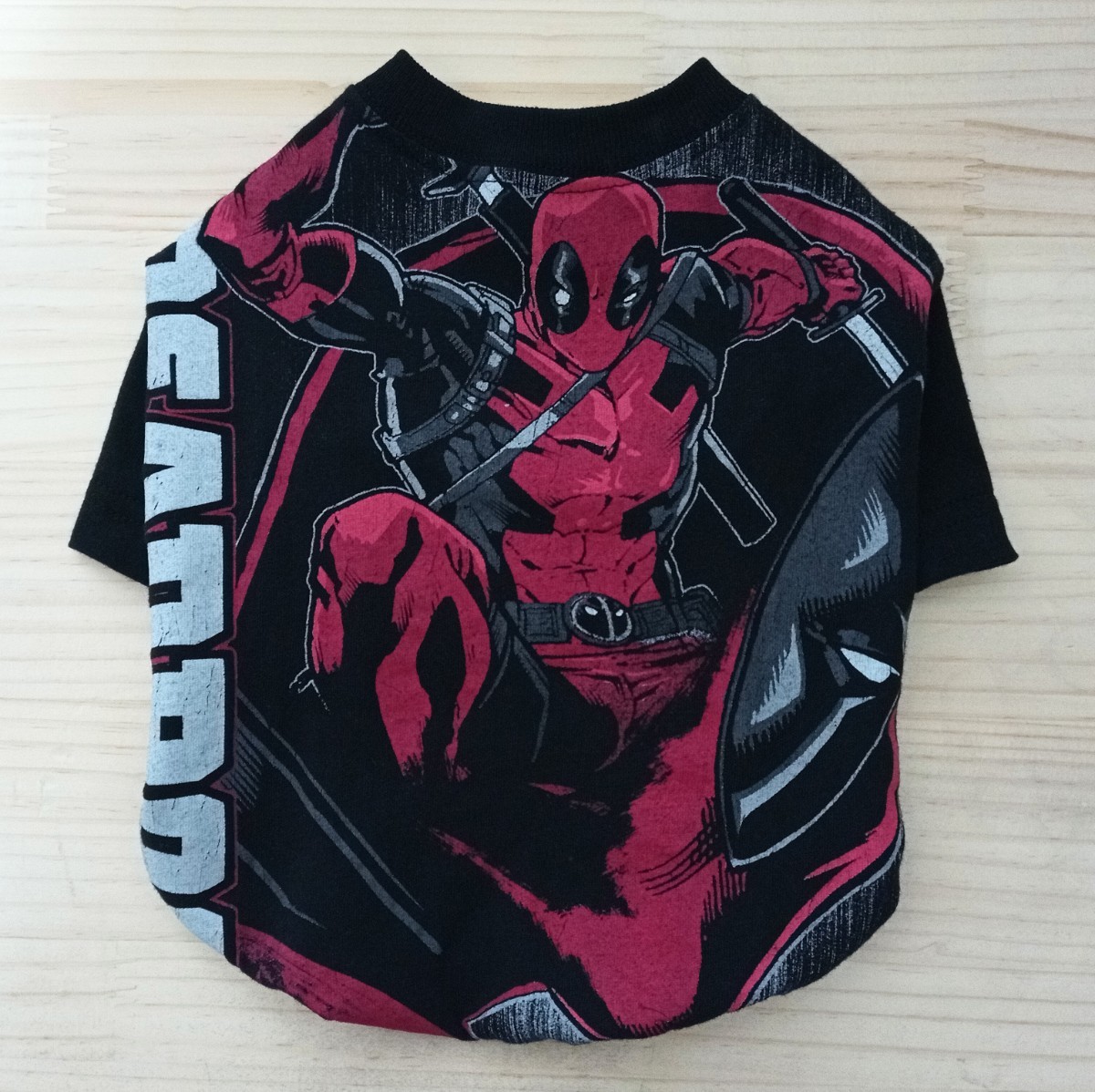 Paypayフリマ 犬服 小型犬用 古着リメイク ハンドメイド 一点物 Tシャツ マーベル Paypayフリマ 犬服 小型犬用 古着リメイク ハンドメイド 一点物 Tシャツ マーベル