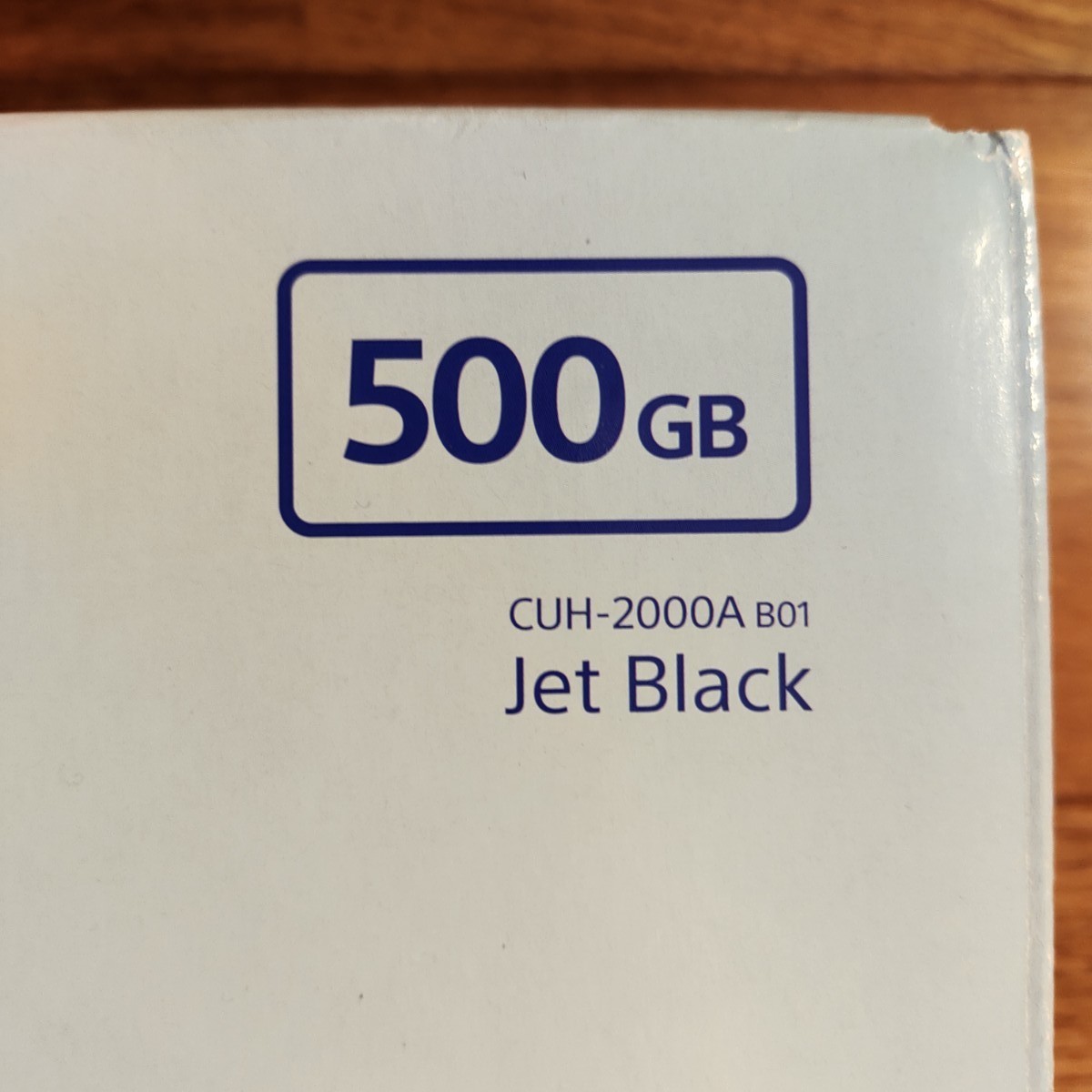 PlayStation4 ジェットブラック 500GB、スタンド付き