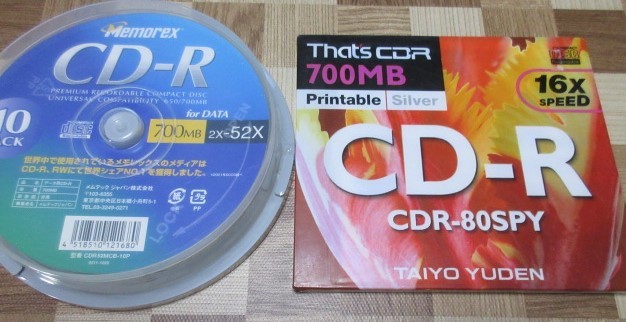 CD-R MEMOREX　TELEX　CD-R 10PACK　と　太陽誘電　That's CD-R １枚　700MB_画像1