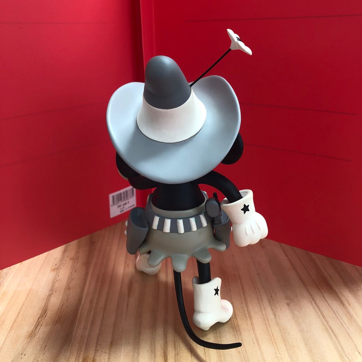 メディコムトイ ミニーマウス フィギュア Two-Gun Mickey 2004 メディコムトイ ミニーマウス フィギュア Two-Gun Mickey 2004