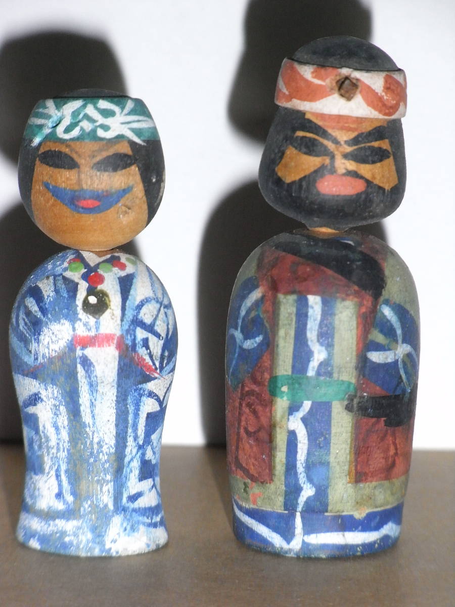 *a собака kokeshi 2 вид из дерева *